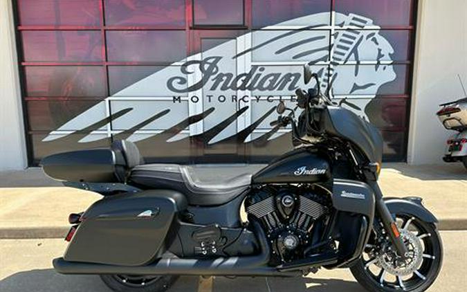 2023 Indian Motorcycle Roadmaster® Dark Horse®