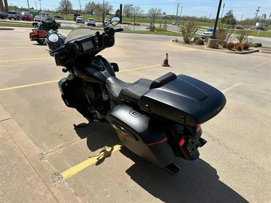 2023 Indian Motorcycle Roadmaster® Dark Horse®