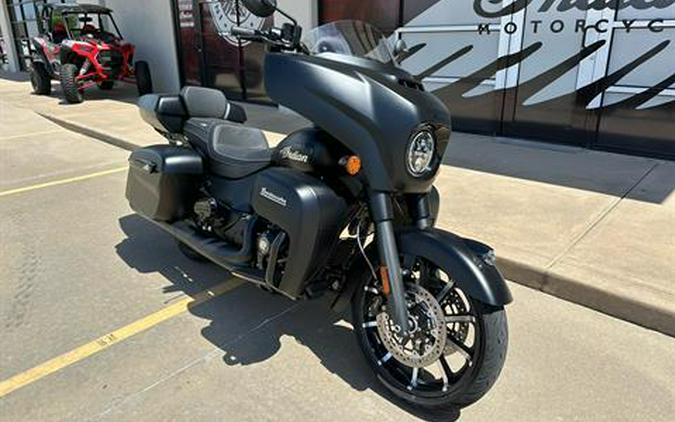 2023 Indian Motorcycle Roadmaster® Dark Horse®