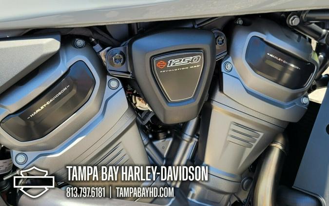 Harley-Davidson 2024 Pan America™ 1250