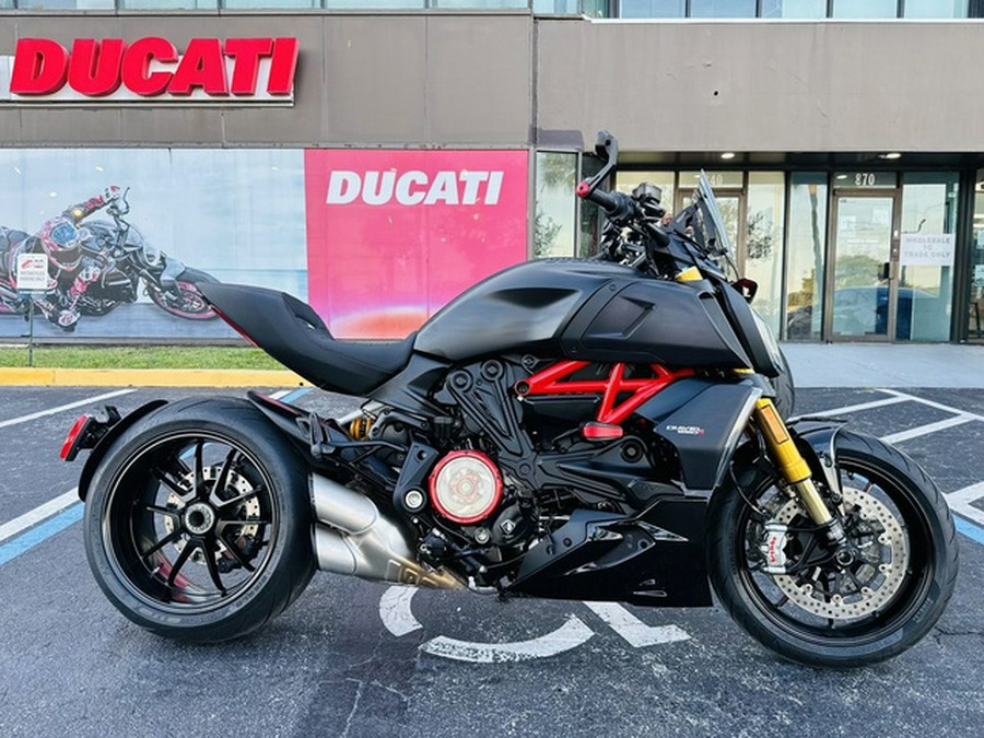 2021 Ducati Diavel 1260 S Total Black