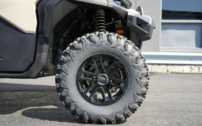 2026 Can-Am® Defender Limited HD11 Desert Tan & Carbon Black