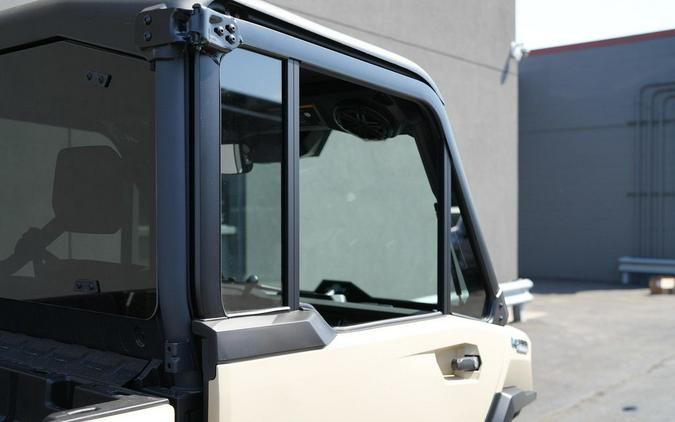 2026 Can-Am® Defender Limited HD11 Desert Tan & Carbon Black