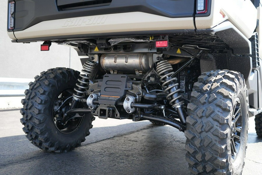 2026 Can-Am® Defender Limited HD11 Desert Tan & Carbon Black
