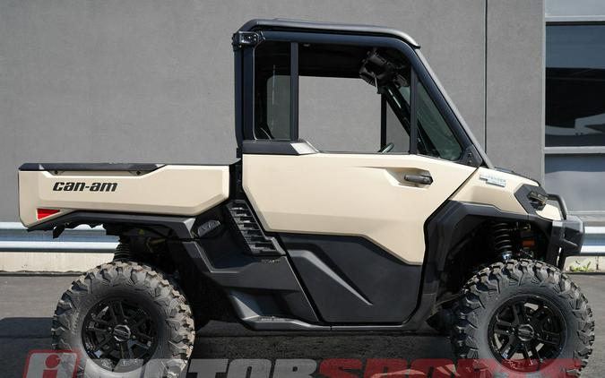 2026 Can-Am® Defender Limited HD11 Desert Tan & Carbon Black