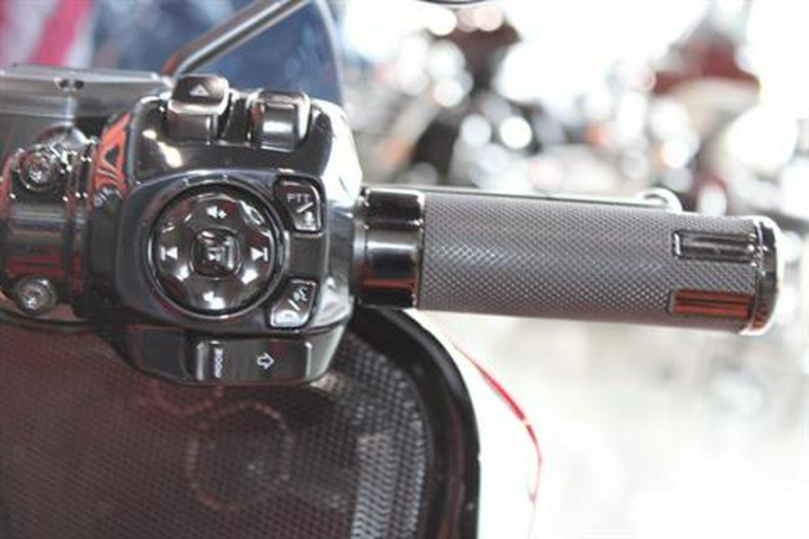 2025 Harley-Davidson CVO™ Road Glide® ST