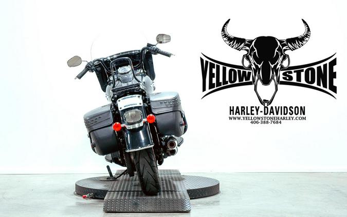 2020 Harley-Davidson® Heritage Classic 114 Vivid Black