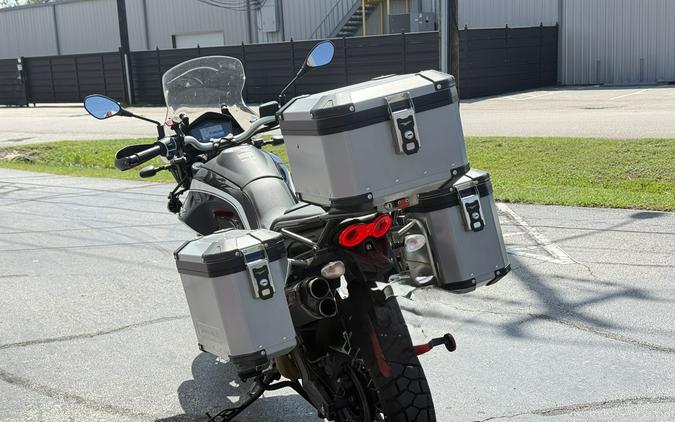 2023 Moto Guzzi V85 TT Guardia d'Onore