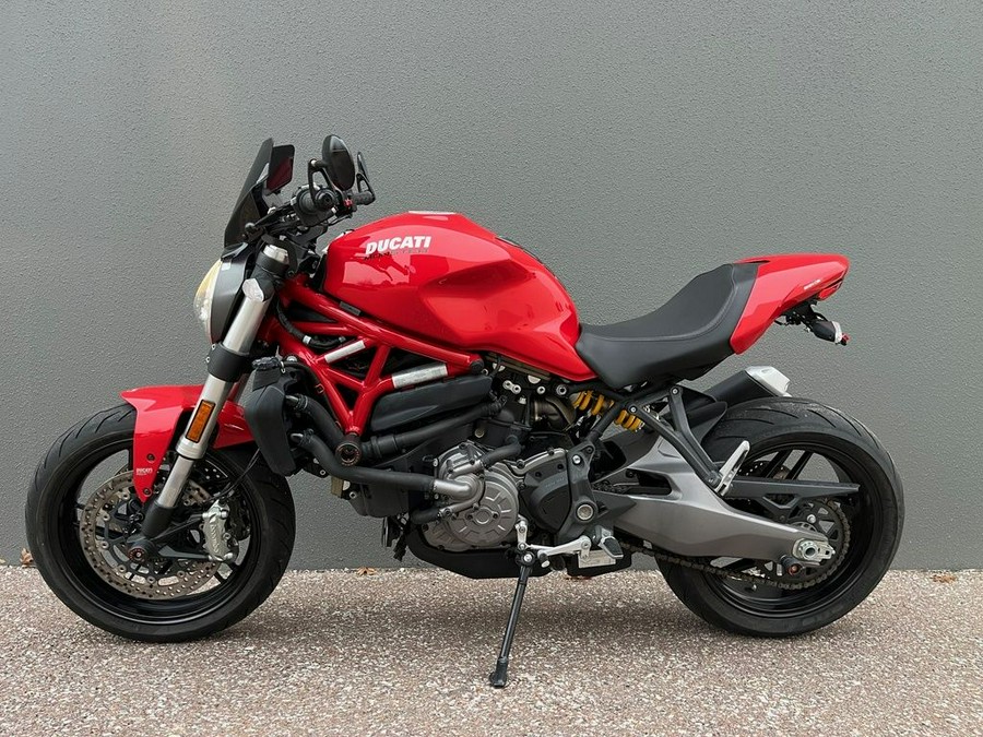 2019 Ducati Monster 821 Ducati Red