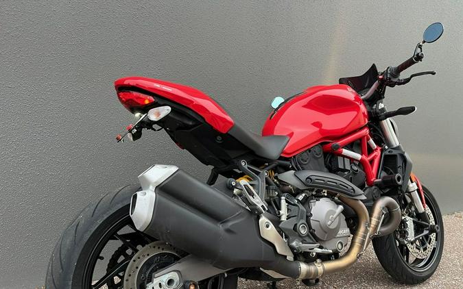 2019 Ducati Monster 821 Ducati Red