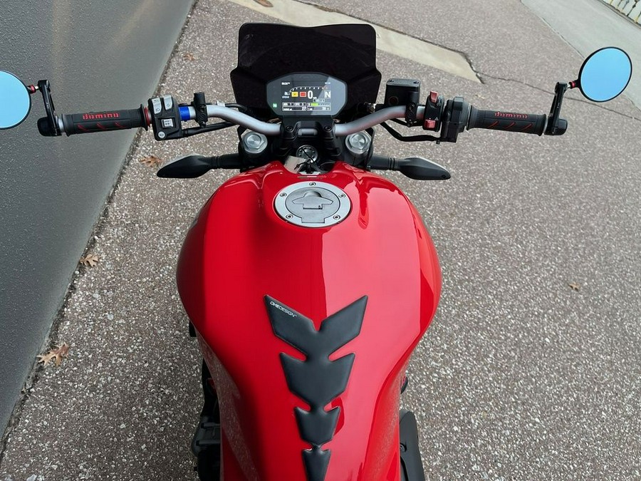 2019 Ducati Monster 821 Ducati Red