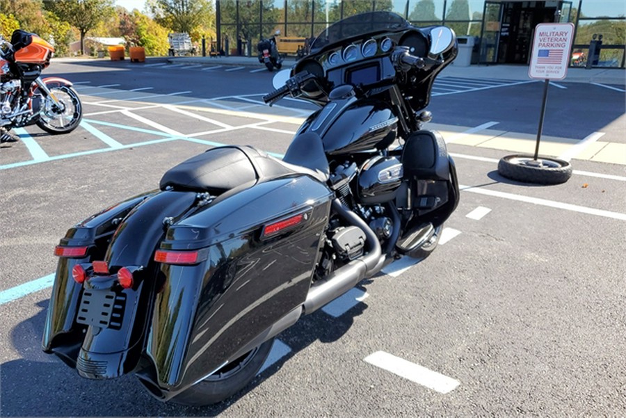 2019 Harley-Davidson Street Glide Special