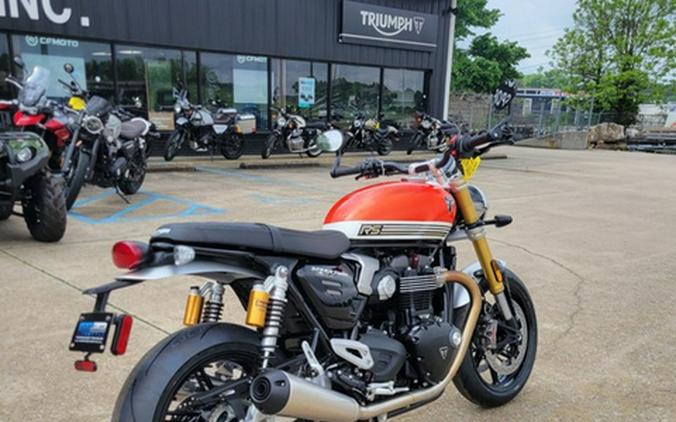 2025 Triumph Speed Twin 1200 RS Baja OrangeSapphire Black