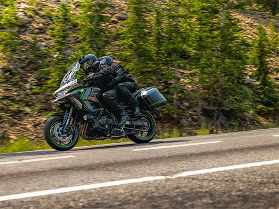 2025 Kawasaki Versys 1100 SE LT ABS