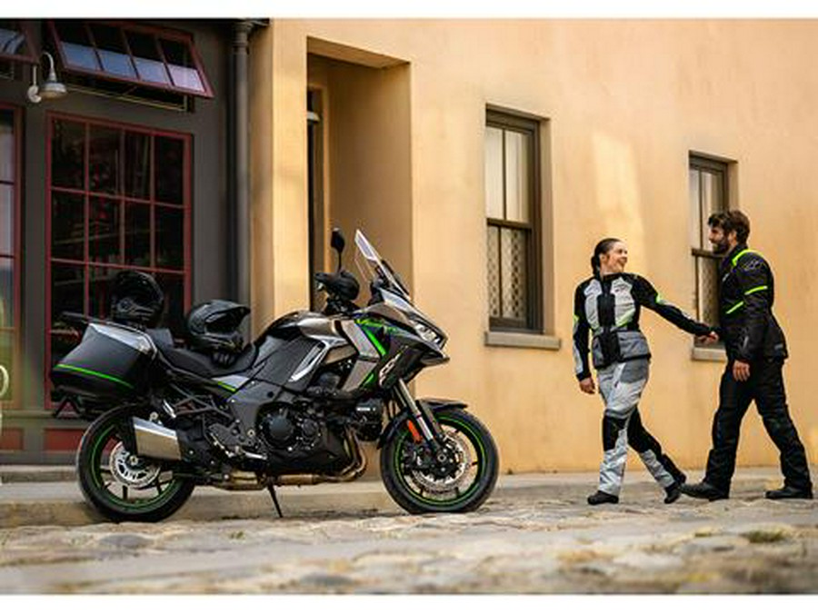 2025 Kawasaki Versys 1100 SE LT ABS