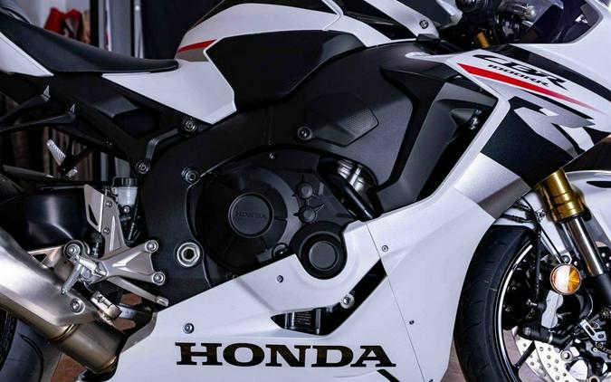 2026 CBR1000RR - Honda