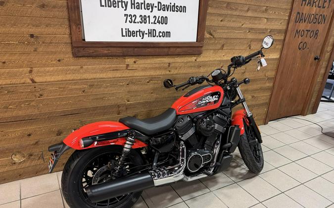 2026 Harley-Davidson® Nightster® Blood Orange Black Trim RH975