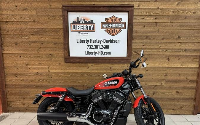 2026 Harley-Davidson® Nightster® Blood Orange Black Trim RH975