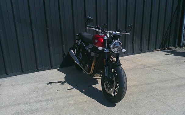 2025 Triumph Speed Twin 1200 Carnival RedSapphire Black