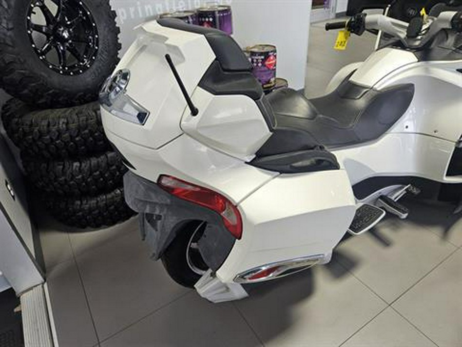 2011 Can-Am Spyder® RT Limited