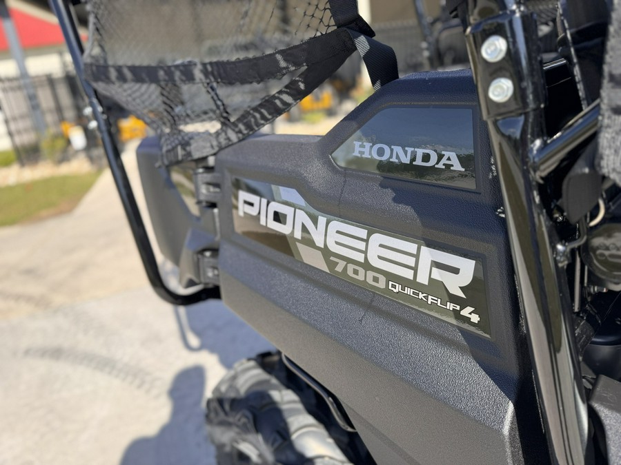 2025 Honda Pioneer 700-4 DELUXE Black Forest Green - 4002351