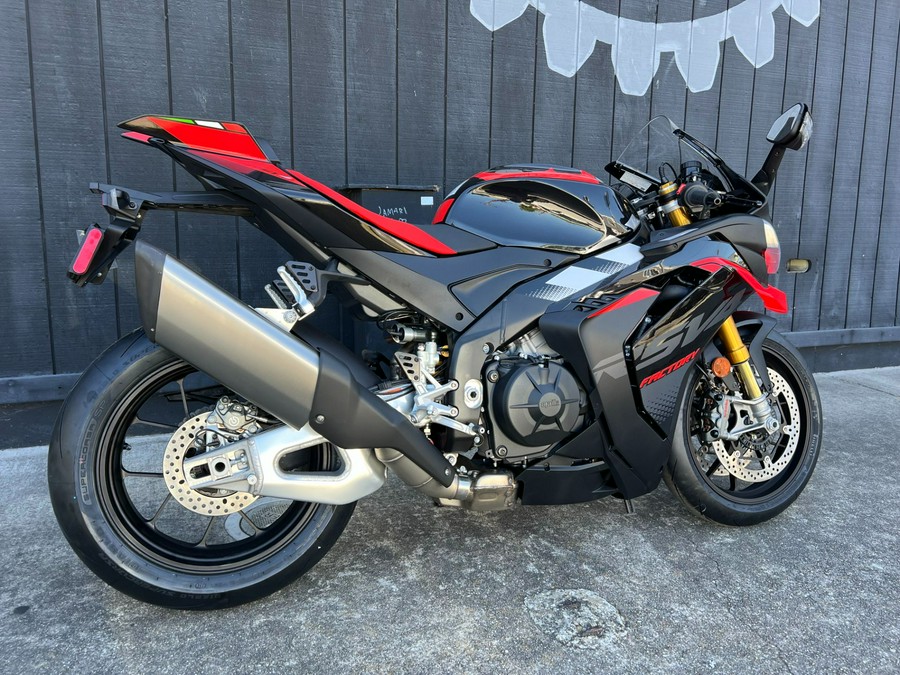 2026 Aprilia RSV4 Factory 1100