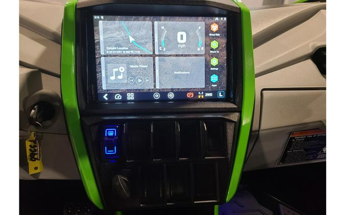 2026 Kawasaki Teryx®4 H2 Deluxe eS