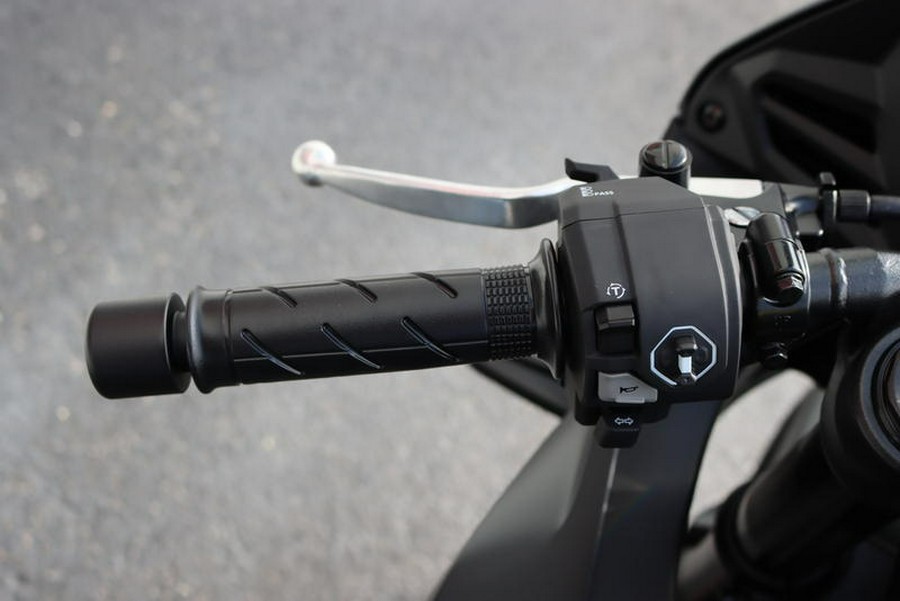 2026 Honda® CBR650R E-Clutch