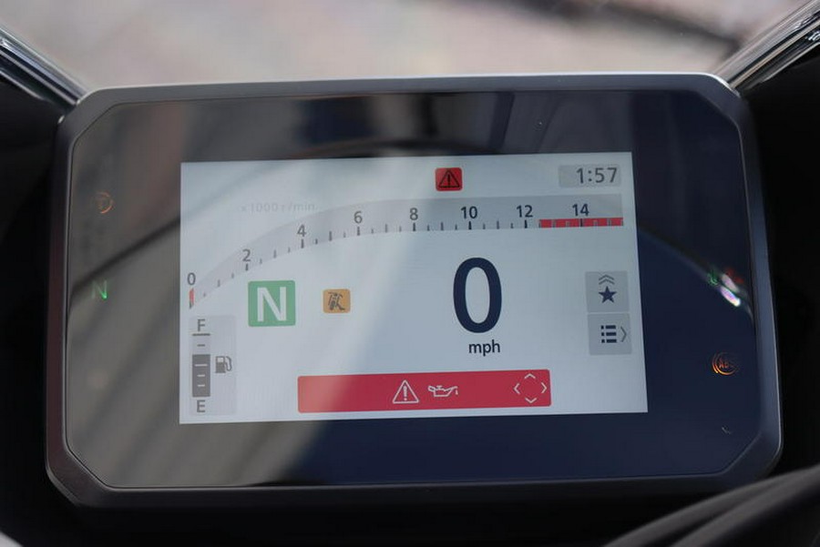 2026 Honda® CBR650R E-Clutch