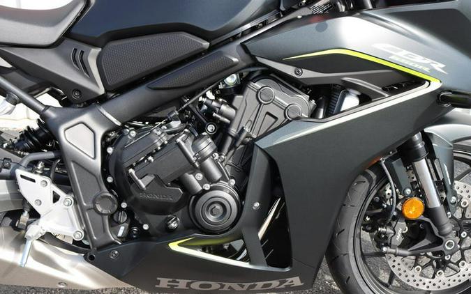 2026 Honda® CBR650R E-Clutch