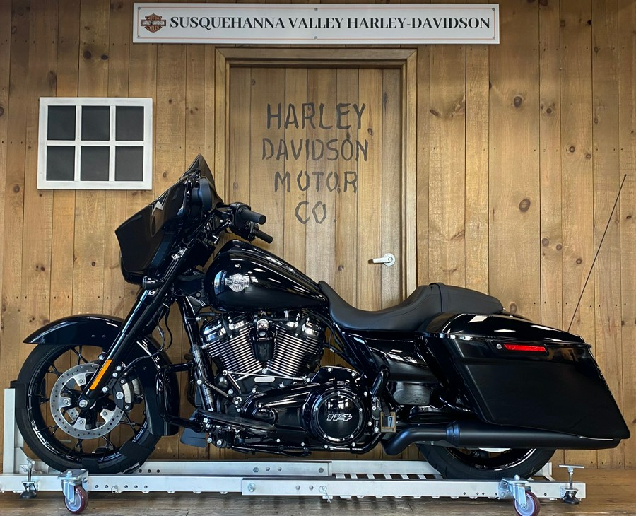 2023 Harley-Davidson Street Glide Special