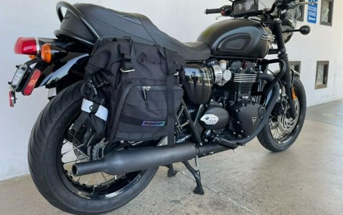 2023 Triumph Bonneville T120 Black Sapphire Black / Matte Sapphire Black