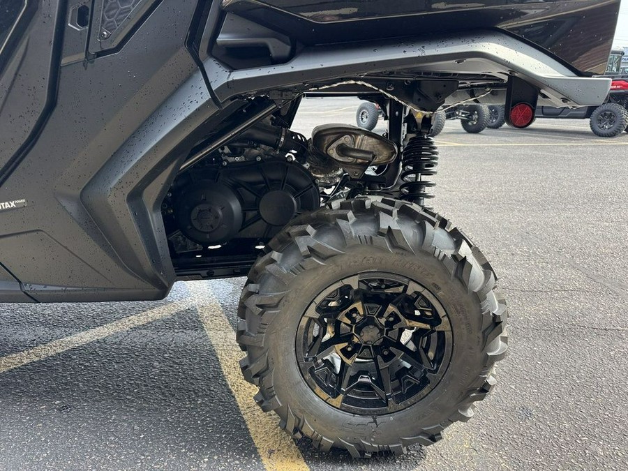 2025 Can-Am® Commander XT 700