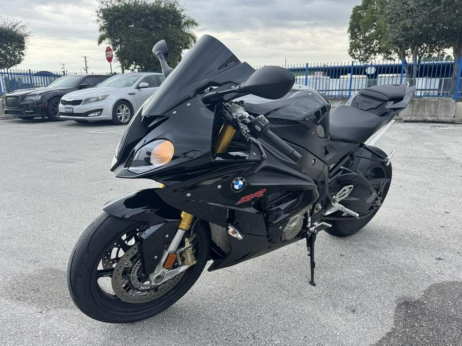 2016 BMW S 1000 RR Black Storm Metallic / Racing Red