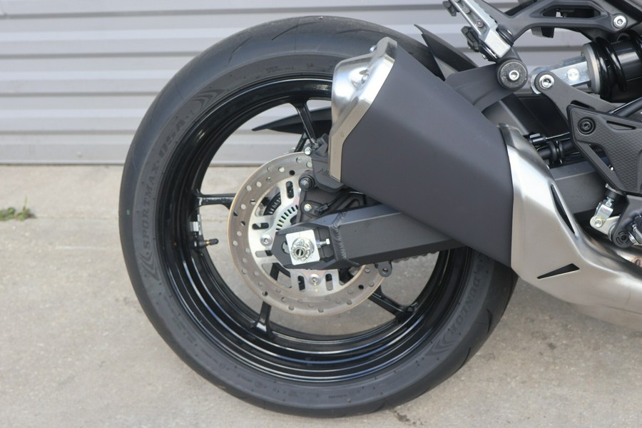 2026 Kawasaki Z900 ABS