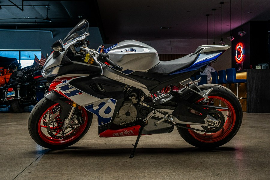 2022 Aprilia RS