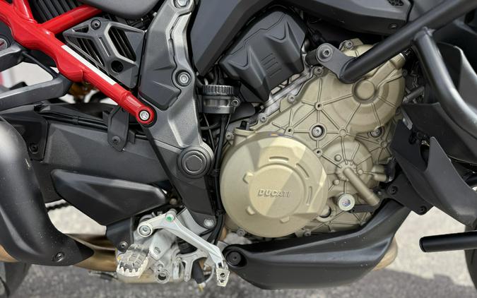 2023 Ducati Multistrada V4 Pikes Peak - 14422C