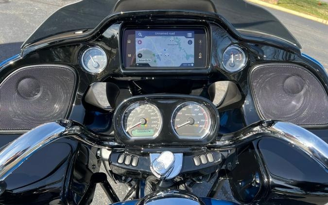 2023 FLTRXS Road Glide® Special in Bright Billiard Blue/ Billiard Gray