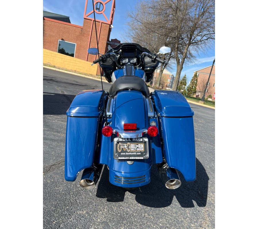 2023 FLTRXS Road Glide® Special in Bright Billiard Blue/ Billiard Gray