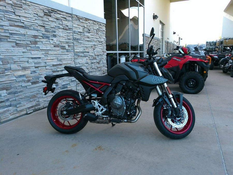 2025 Suzuki GSX-8S