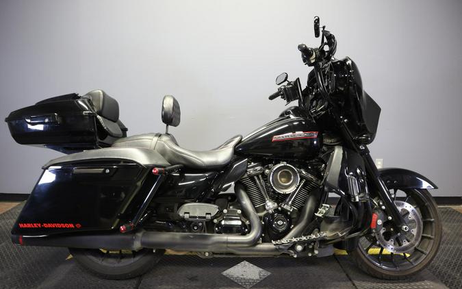 2018 Harley-Davidson Street Glide Special Vivid Black