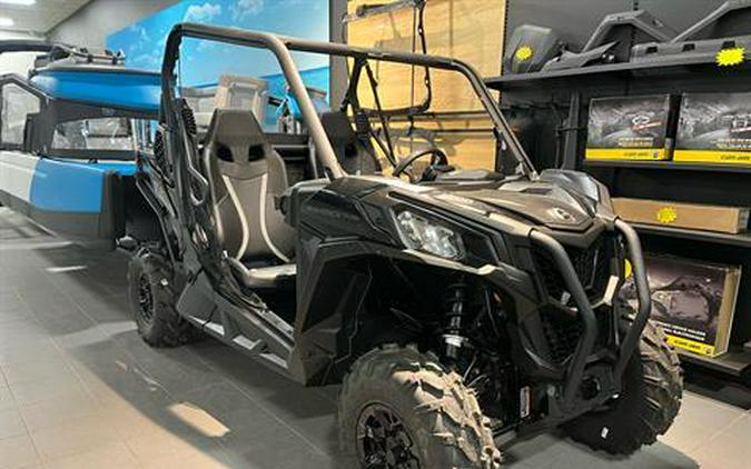 2023 Can-Am Maverick Trail DPS 700