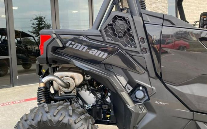 2025 Can-Am® Maverick Sport MAX DPS 1000R
