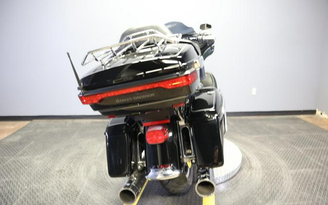 2017 Harley-Davidson Electra Glide Ultra Classic Vivid Black