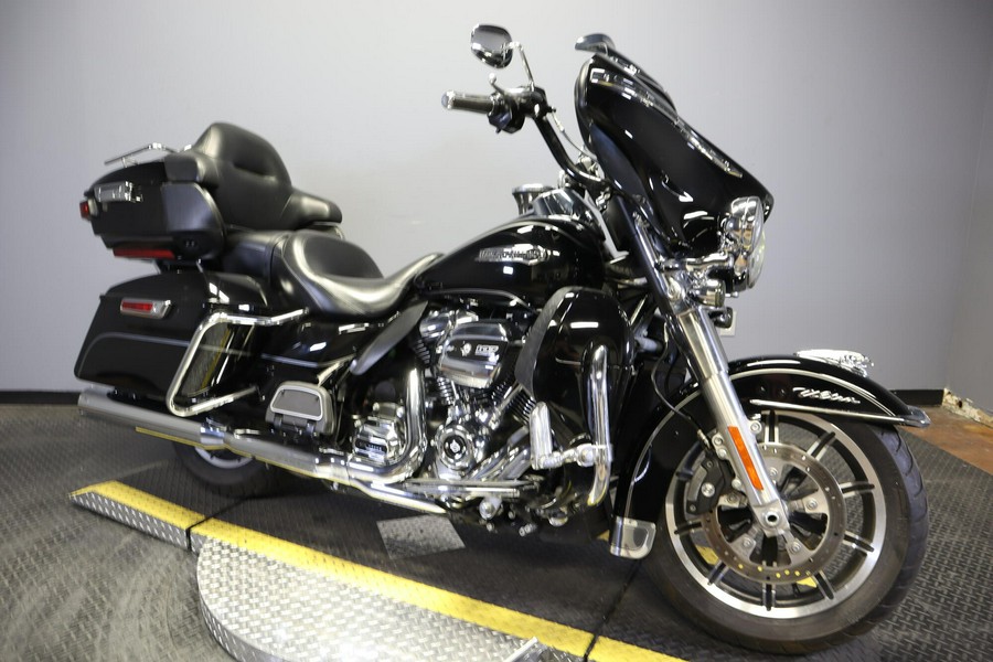 2017 Harley-Davidson Electra Glide Ultra Classic Vivid Black