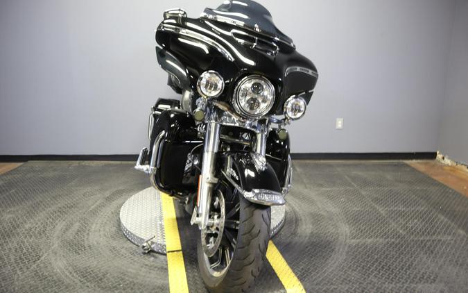 2017 Harley-Davidson Electra Glide Ultra Classic Vivid Black