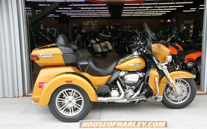 2023 Harley-Davidson Tri Glide Ultra Prospect Gold / Vivid Black (Chrome Fin