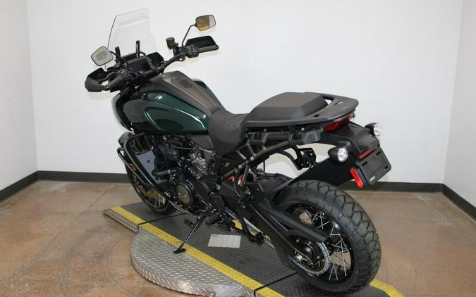 Harley-Davidson Pan America™ 1250 Special 2024 RA1250S 84419129 ALPINE GREEN