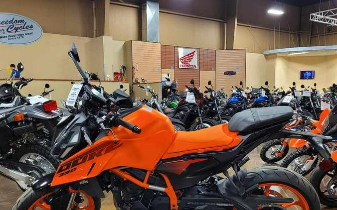 2024 KTM 390 Duke