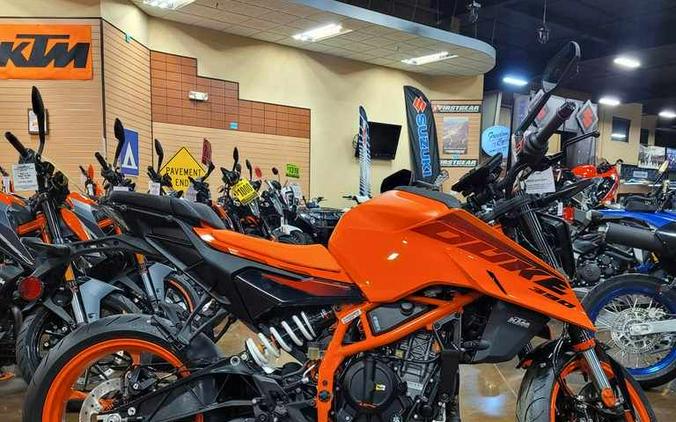 2024 KTM 390 Duke